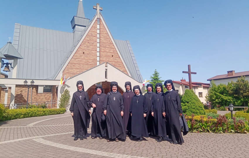 Witraż z ks. Ignacym Kłopotowskim