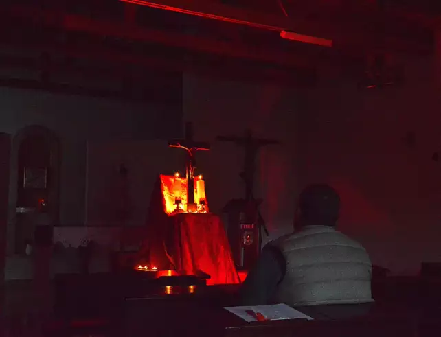 Adoracja Krzyża w Loretto