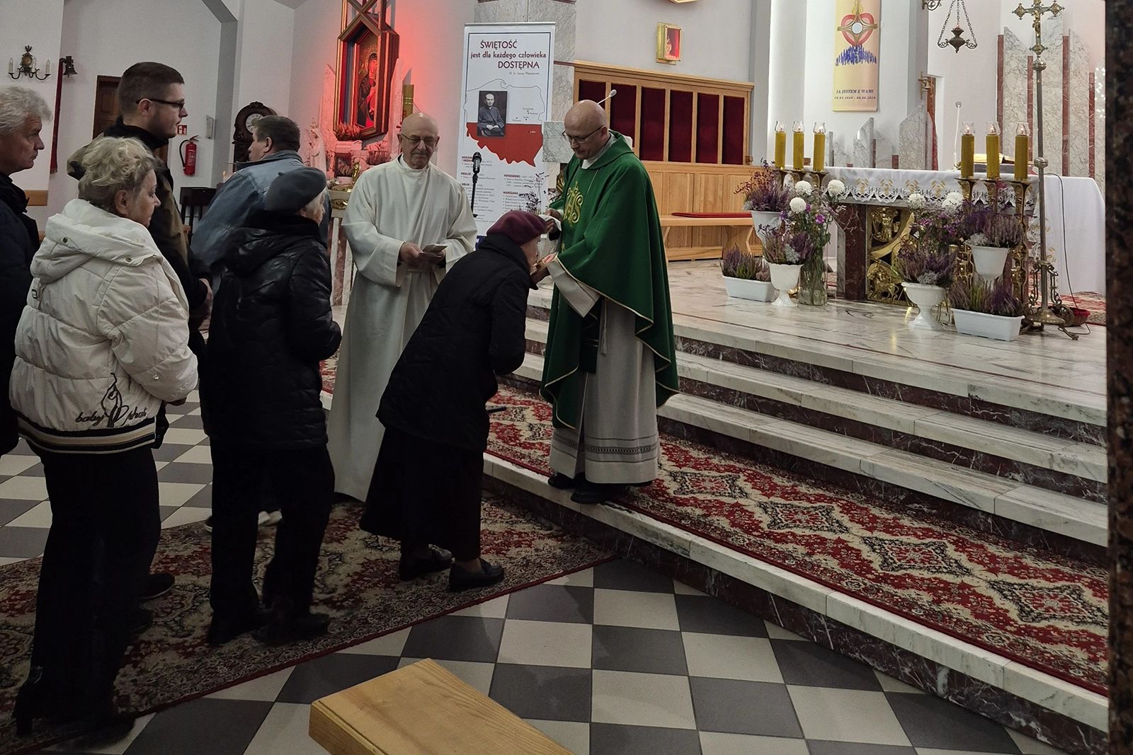 Relikwie Błogosławionego ks. Ignacego Kłopotowskiego w Augustowie